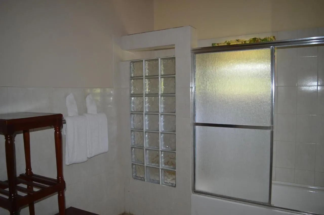 Casa De Shalom Hotel Ocho Rios