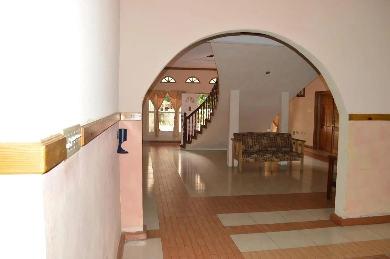 Casa De Shalom Hotel Ocho Rios
