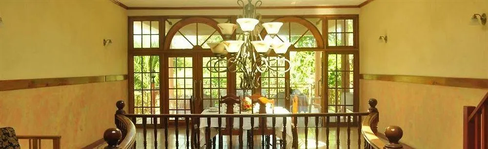 Casa De Shalom Hotel Ocho Rios